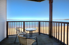 Beachside 216 with Pool Hot Tub and Private Deck Overlooking East Bay